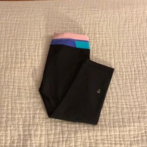 Ivivva Cropped Reversible Capri Leggings